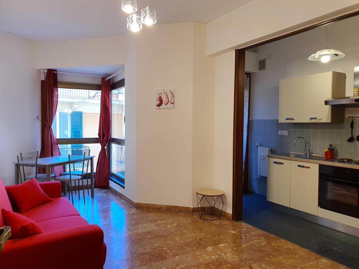 Centre Home Rapallo Eksteriør bilde